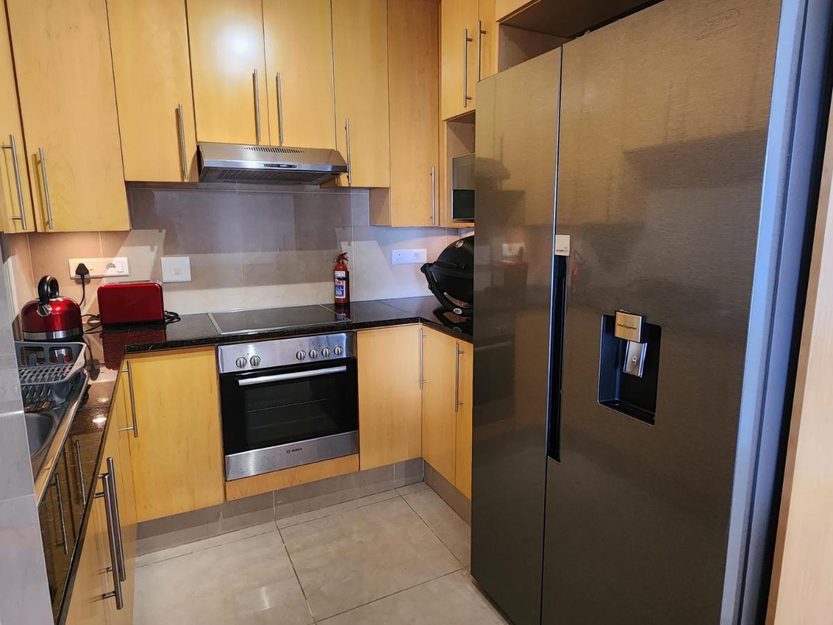 Hibernian Towers 1203 Apartment Strand