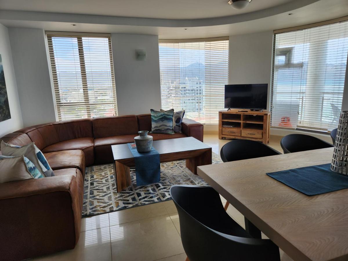 Hibernian Towers 1203 Strand