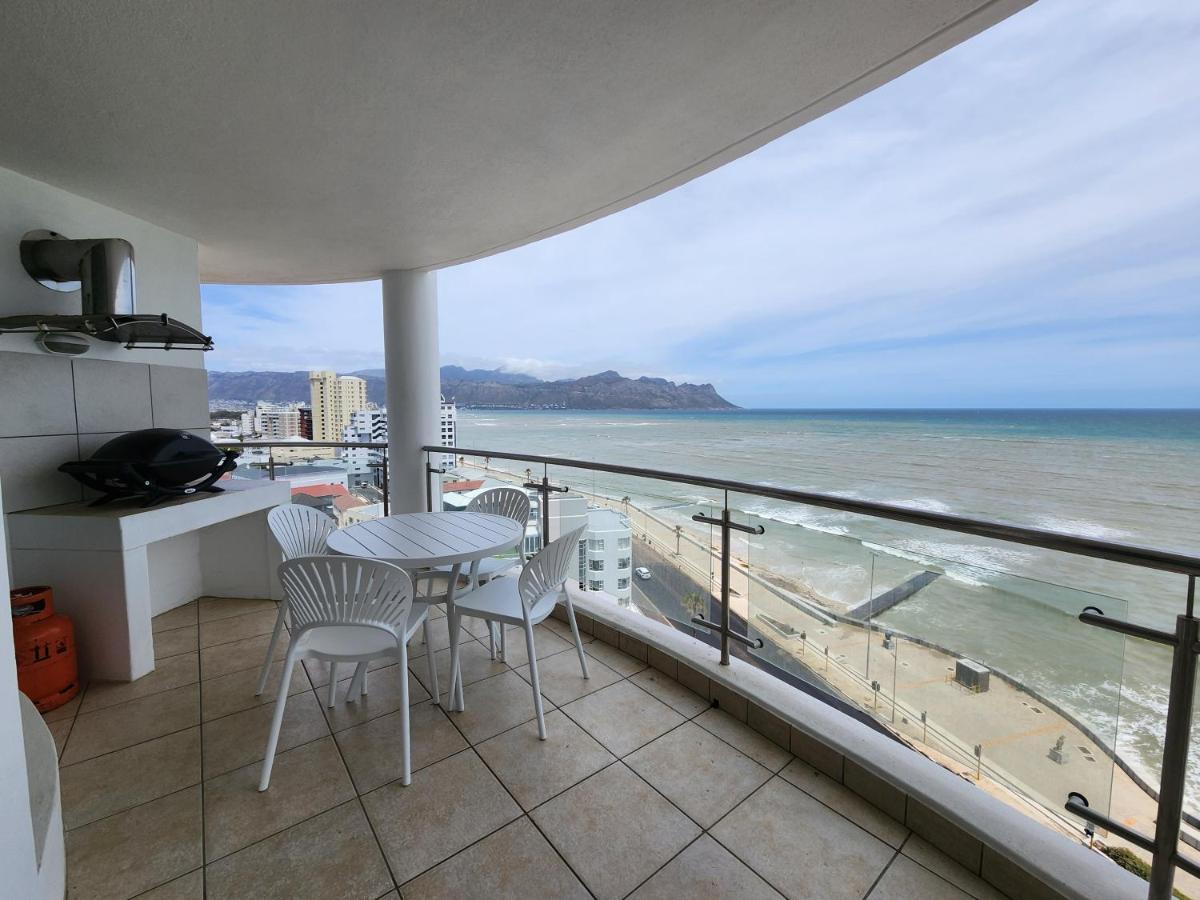 Hibernian Towers 1203 Apartment *